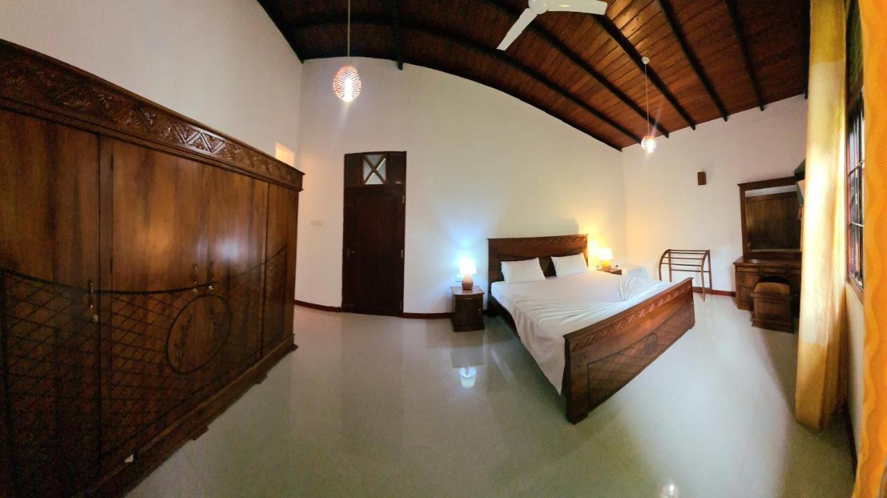 Golden Relax Villa With Pool, Restaurant & European Service Eramudugaha Zewnętrze zdjęcie